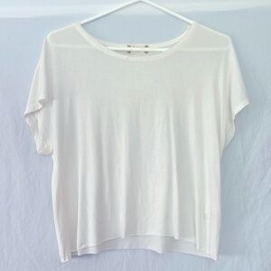 Altar’d State White Lightweight Cropped Relaxed-fit Tee-Shirt Women’s Size S